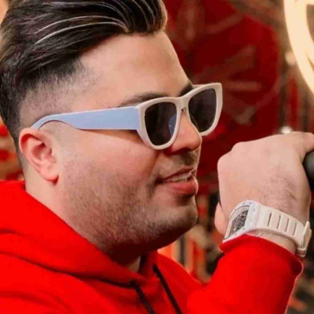 امید عقابی خدا یکی یار یکی دلبر و دلدار یکی