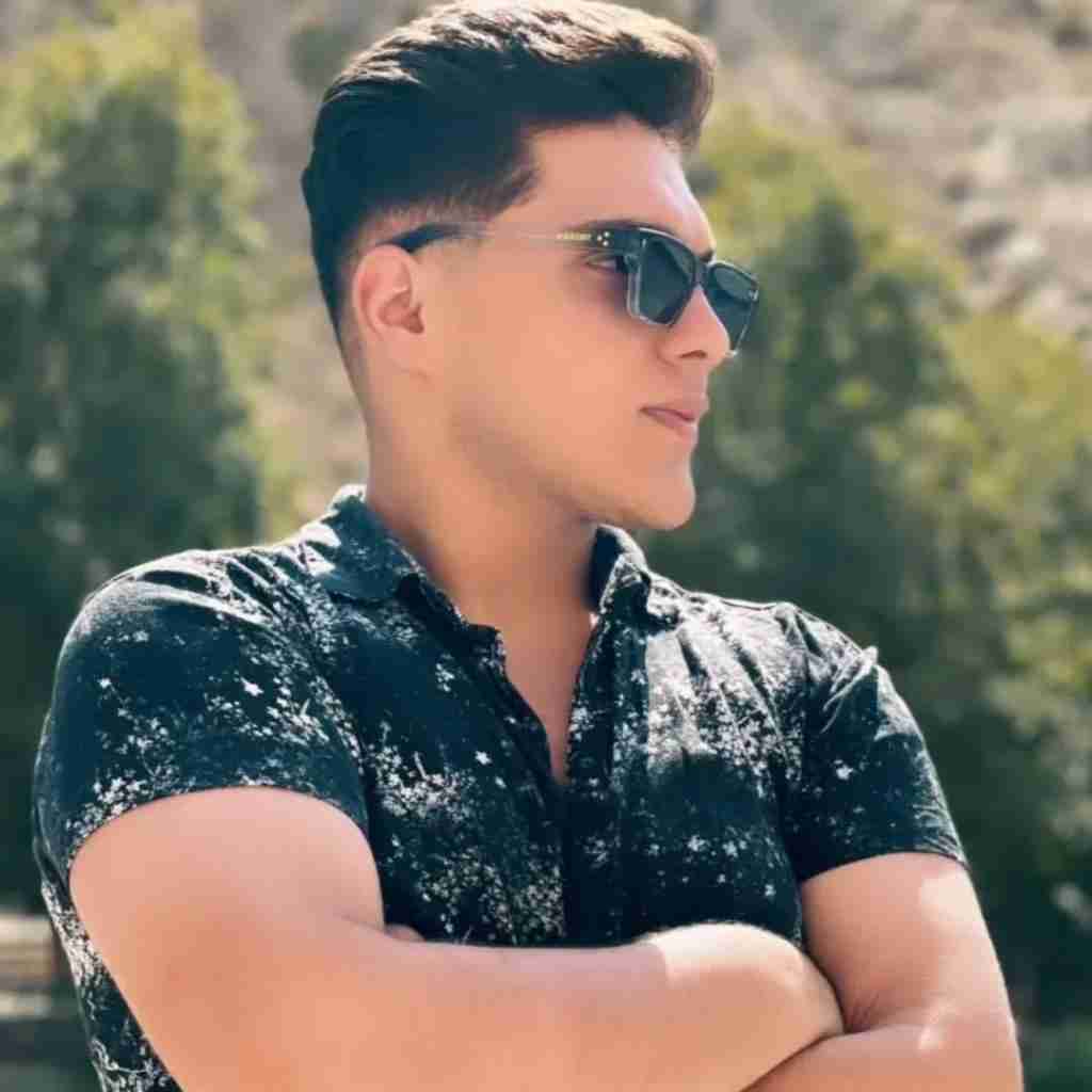 فرزام خیری تابوت