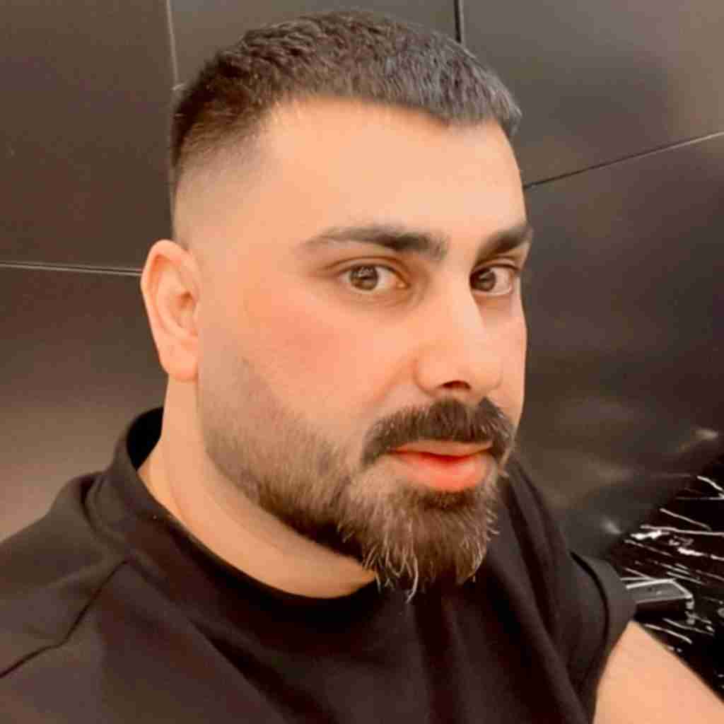 علی خداوردیان چارقد