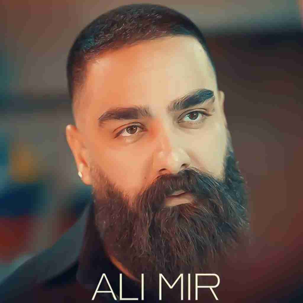علی میر عمری داره میگرده دنبال یه راه تازه
