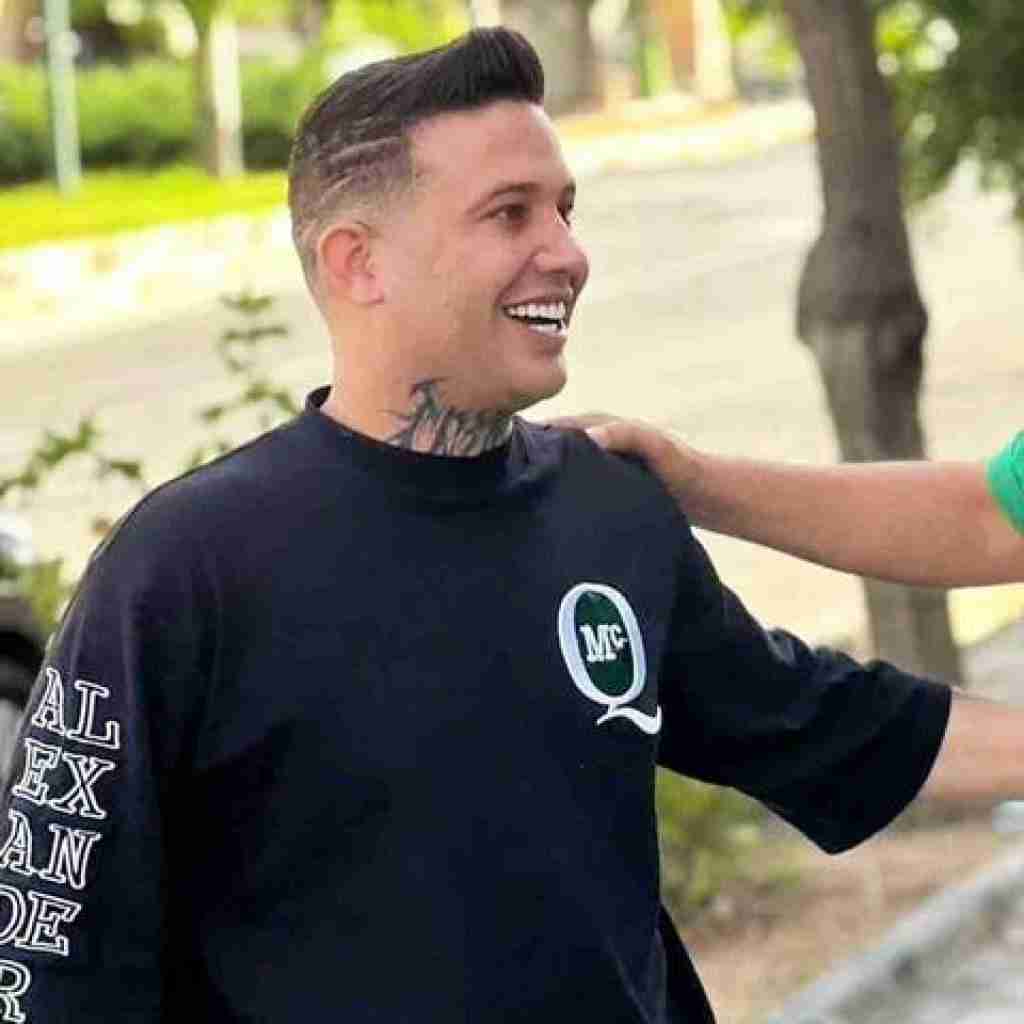 علی احمدیانی هم دواره شروع بی ای بازی روزگار