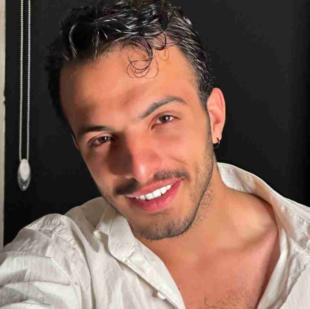 جانیار حاضرم