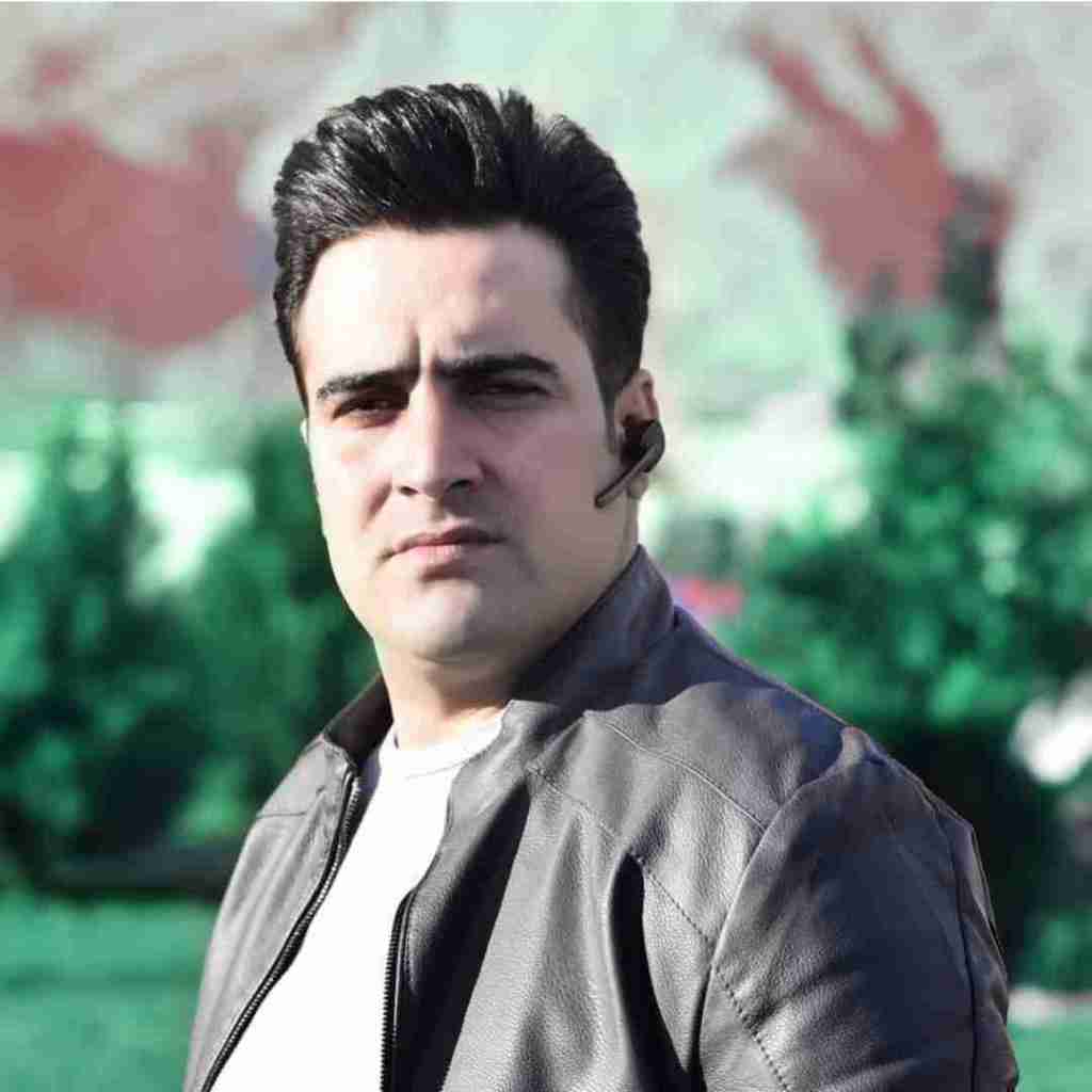 علی فرزامی شاهین