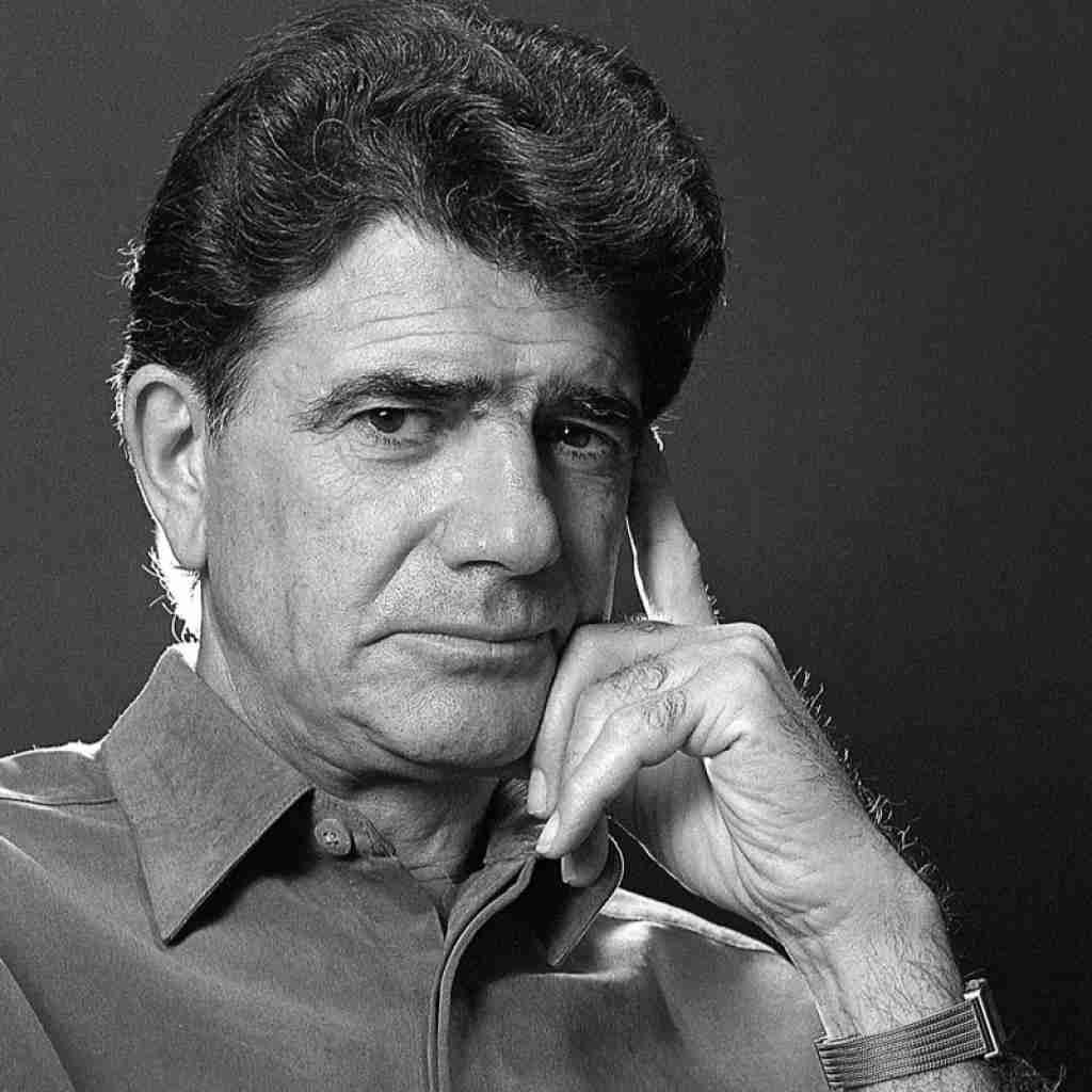 محمدرضا شجریان مرا به هیچ بدادی و من هنوز بر آنم