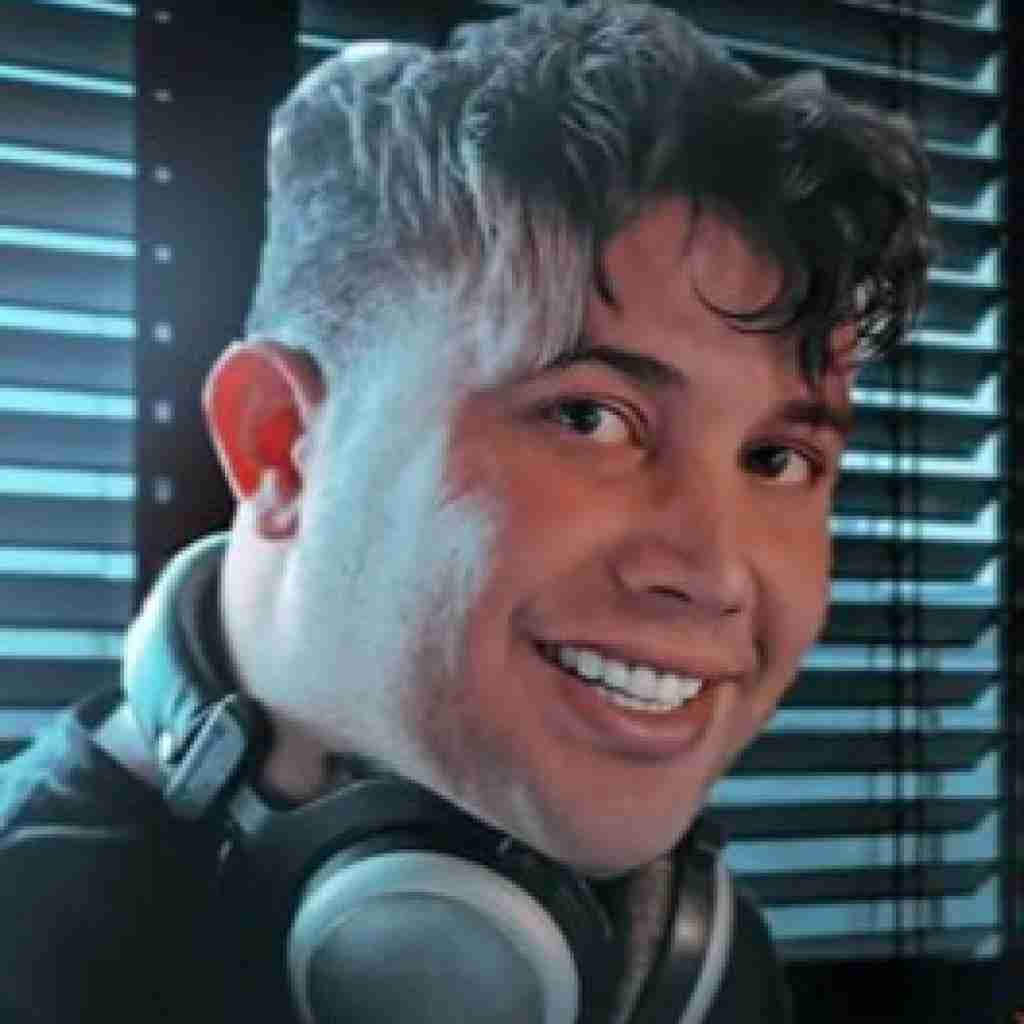 علی احمدیانی گم شدم تو این حوالی