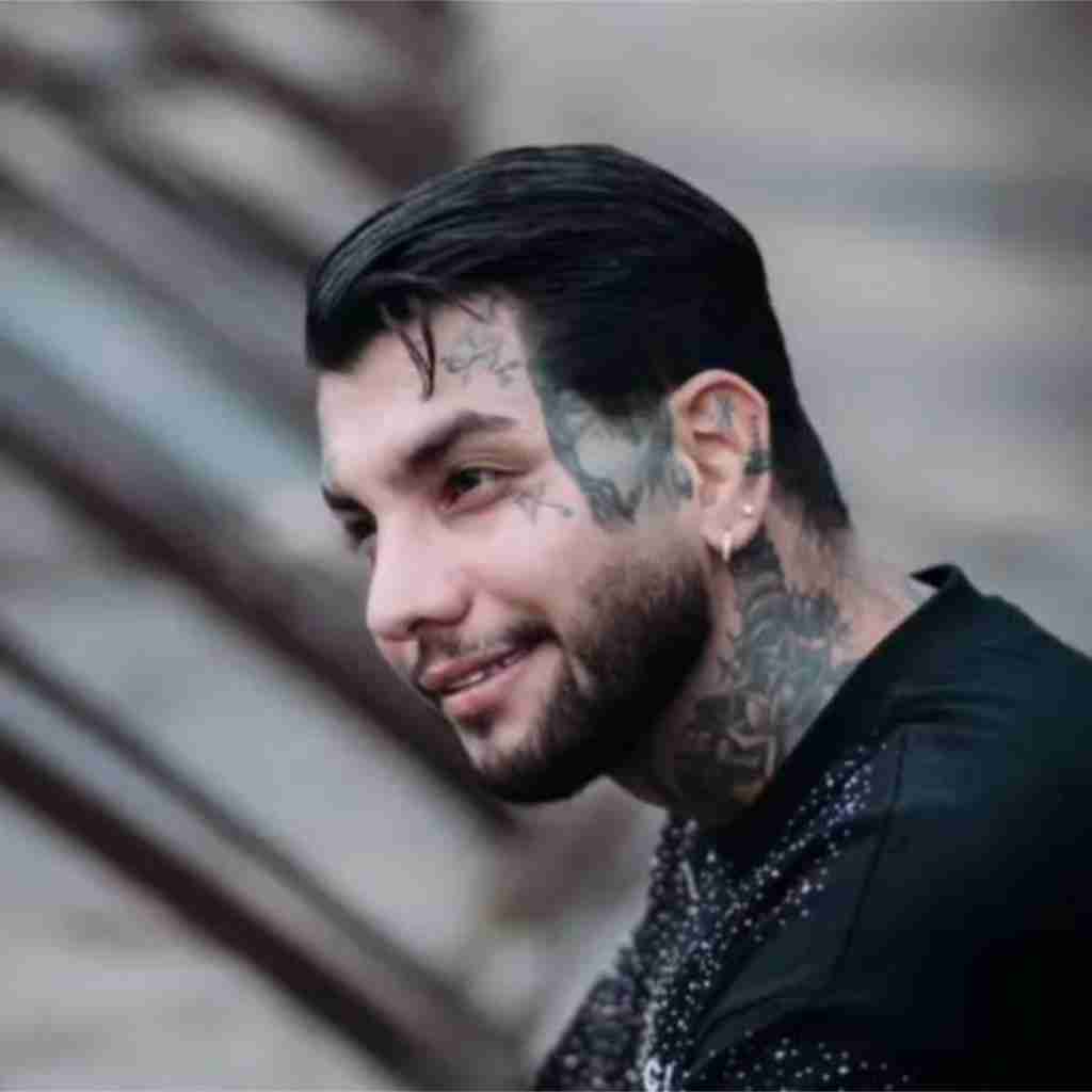 امیر راهی ای غریبه چشم من مثلت ندیده