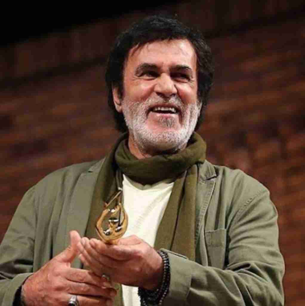 حبیب سر داده در سکوتی آوای بی نوایی