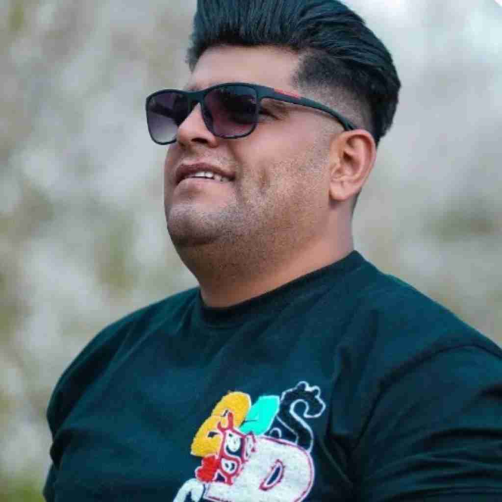 فرشاد مرادی صدیار