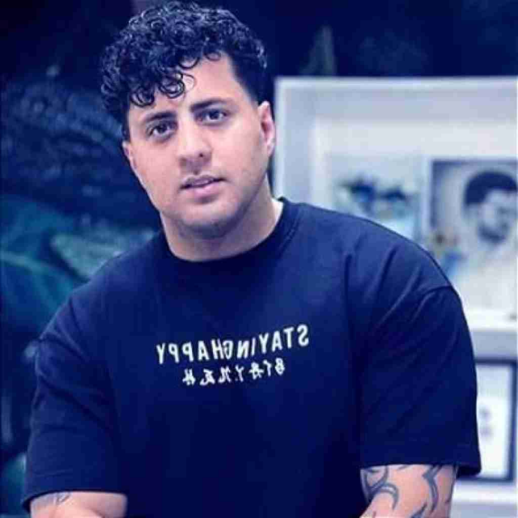 سبحان رستمی شد شد نشد قاچاقی میزنیم میریم