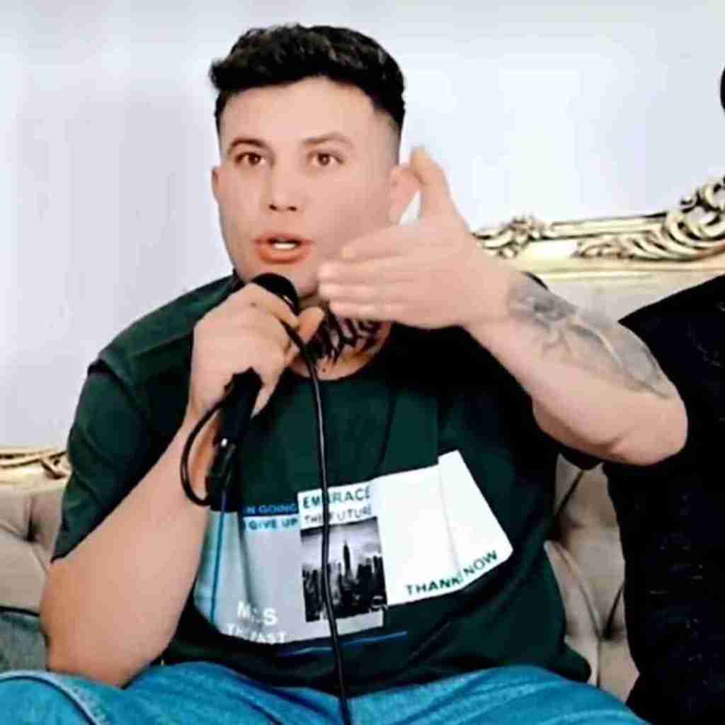 علی احمدیانی ژلوفن