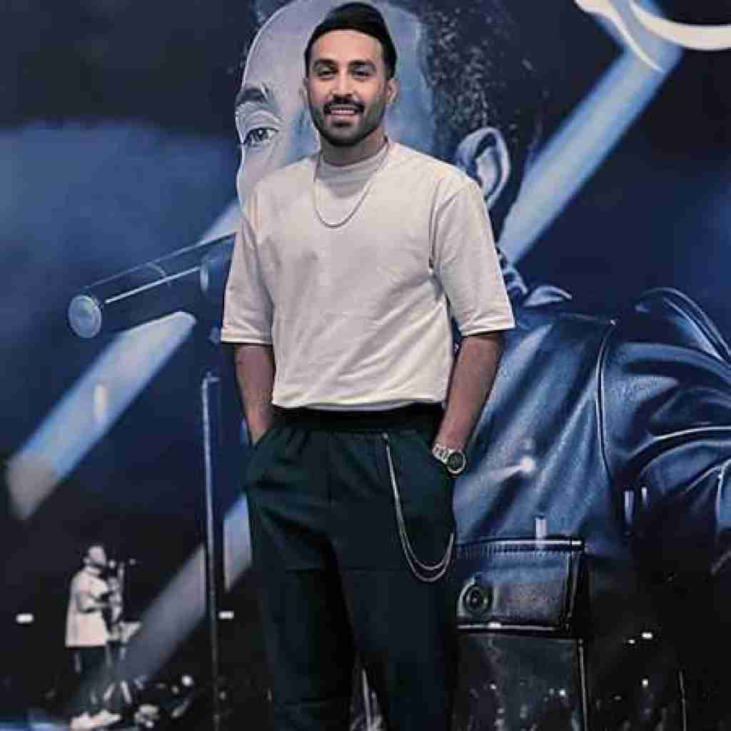 احمد سلو مثل قبلش نمیشه دیگه نمیخنده