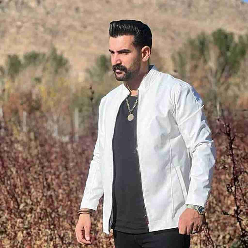 بهنام کمالوند روزگار