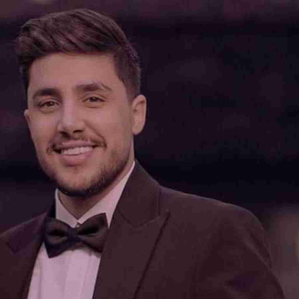 آروین صمیمی جز تو چی از دنیا میخواست این دل وا مونده