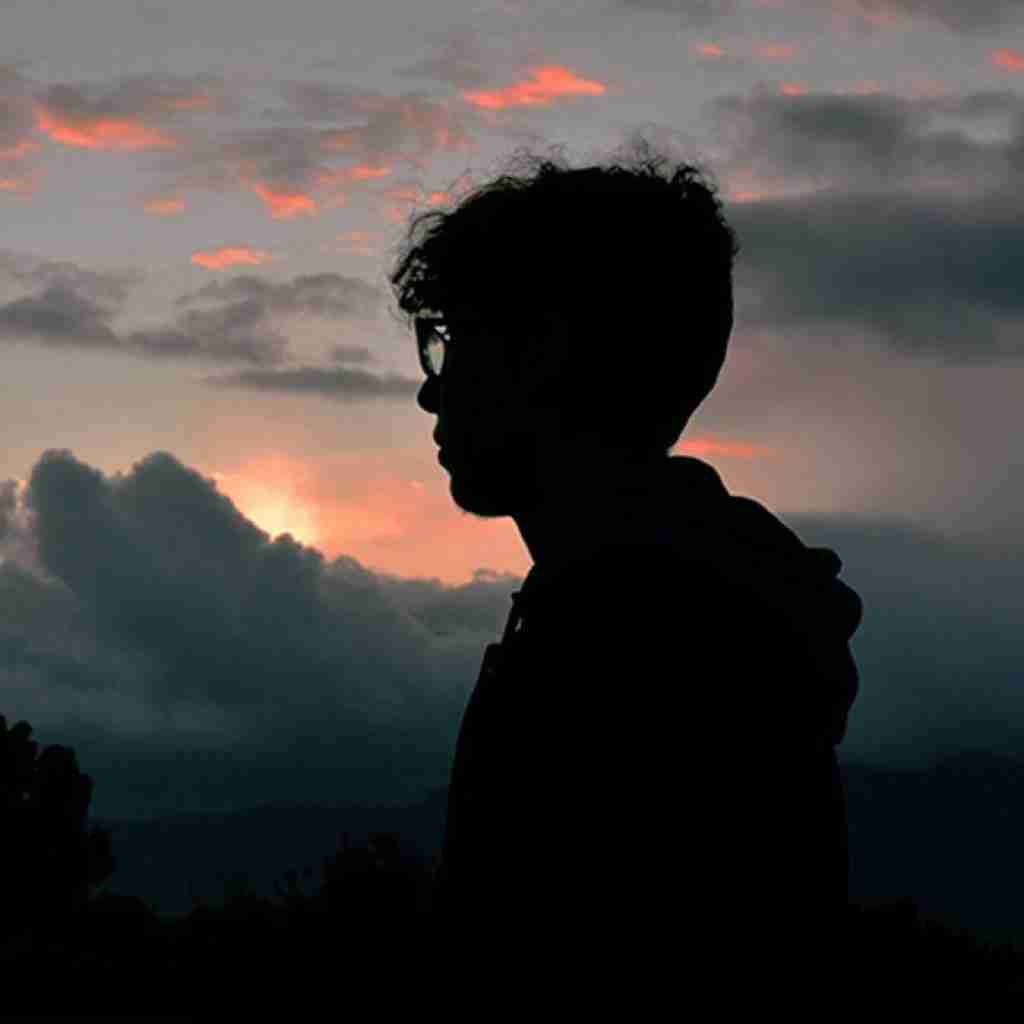 این منم که بعد تو میشکنم ز دست تو هوش مصنوعی