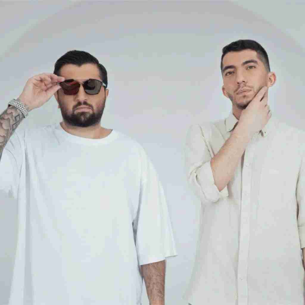 د دان میخوام با تو جایی بشینم یا که ازت خوابی ببینم