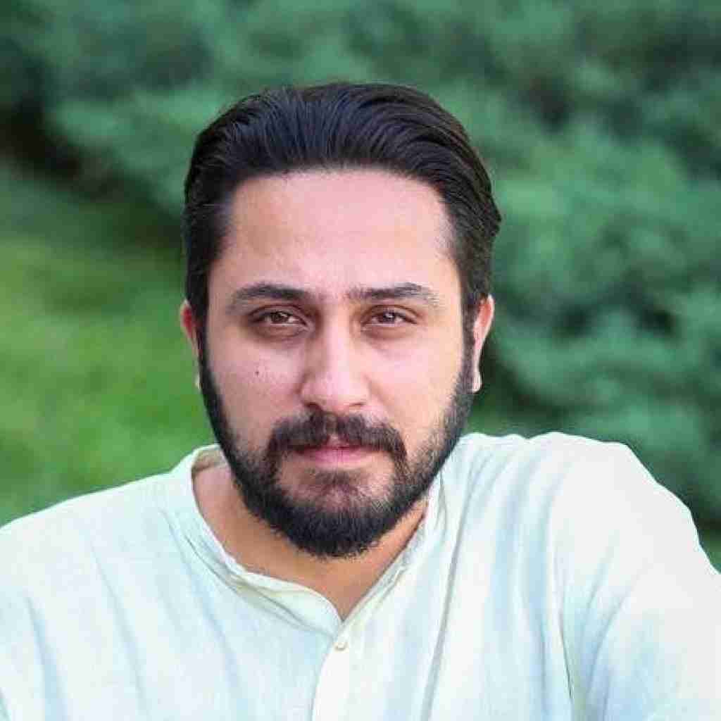 روزبه بمانی ﻣﻨﻮ زﻳﺒﺎ ﺗﻤﻮم ﻛﻦ ﻧﺬار ﺑﻰ ﺗﻮ ﺣﺮوم ﺷﻢ