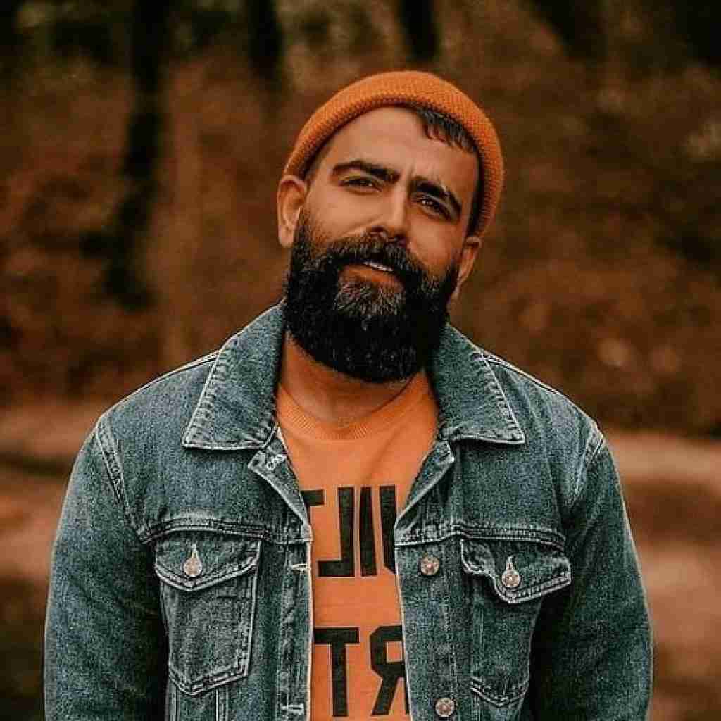 معین زد کوشی الان