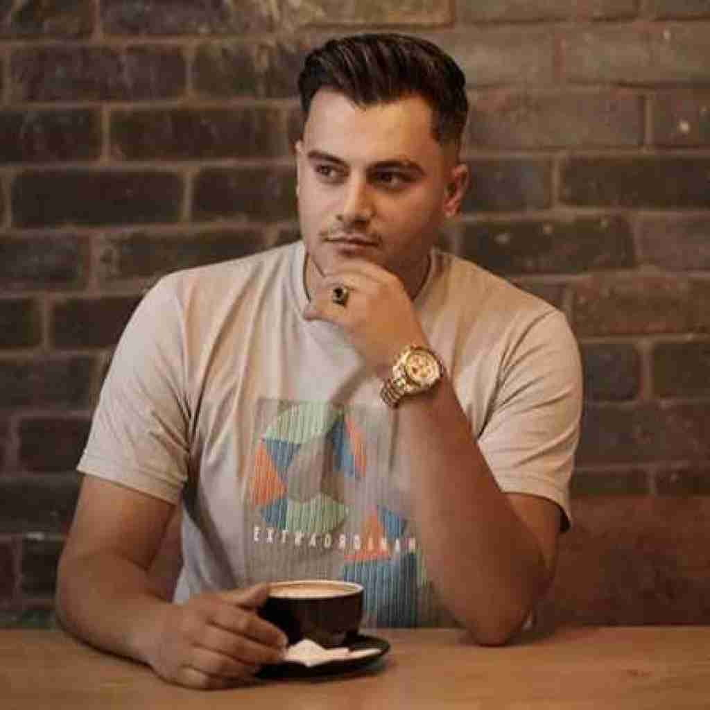 رامین کرمی عکس های یادگاری