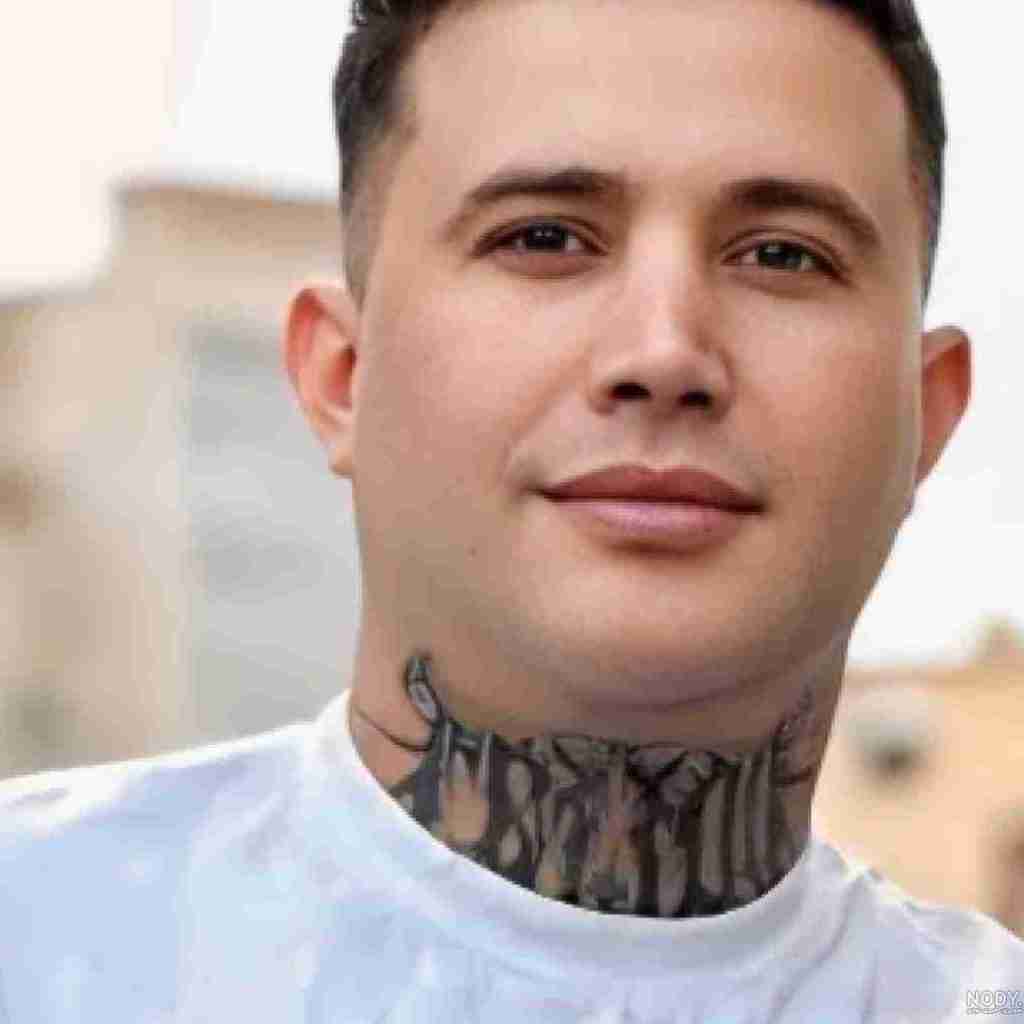 علی احمدیانی ﺗﻮ زﻣﺎن ﻣﺮگ ﻣﻨﻰ ﺗﻮ رﻓﻴﻖ دردای ﻣﻨﻰ