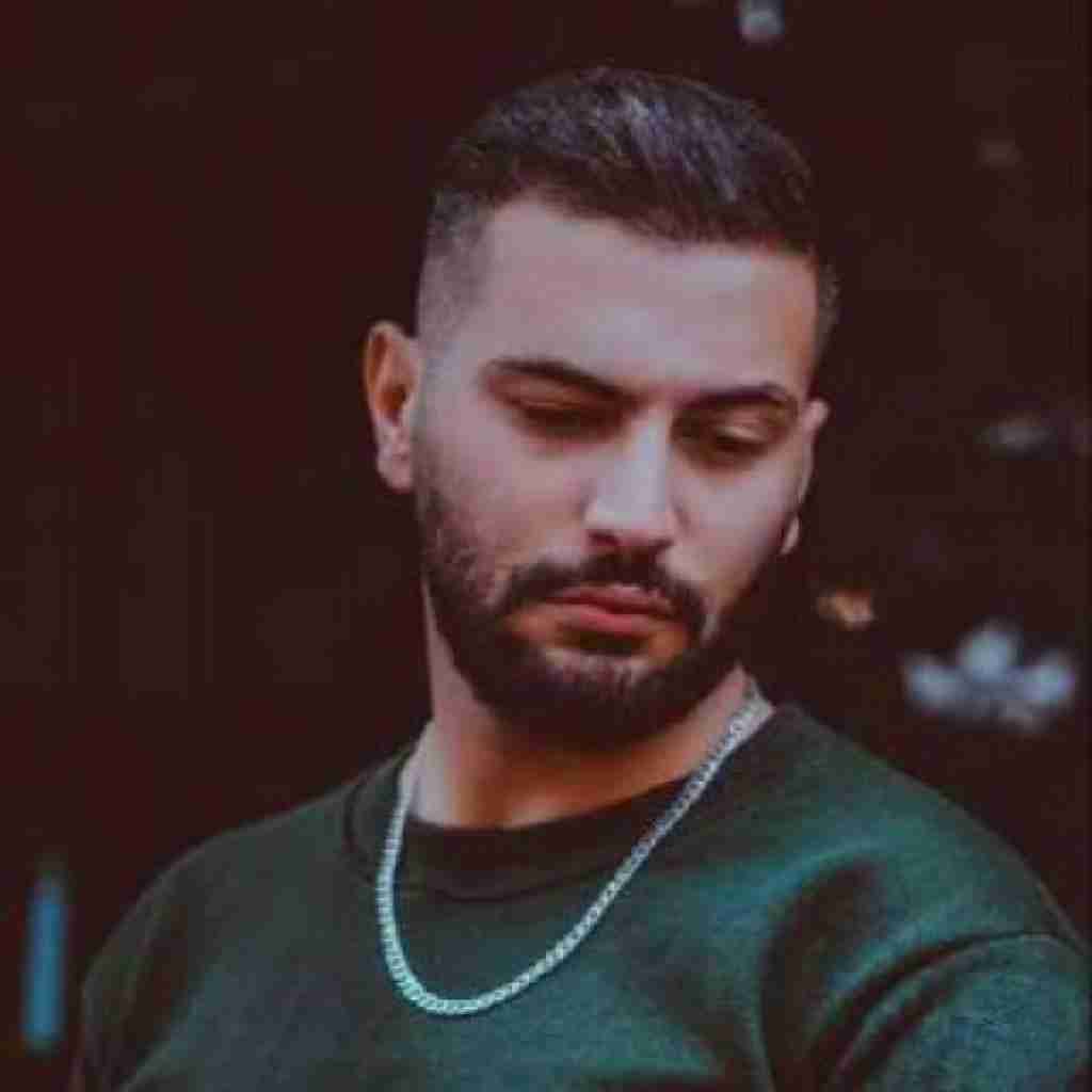 کیوان روانیم بعد تو انگار تو انفرادیم عه هرکی که دورمه فراریم