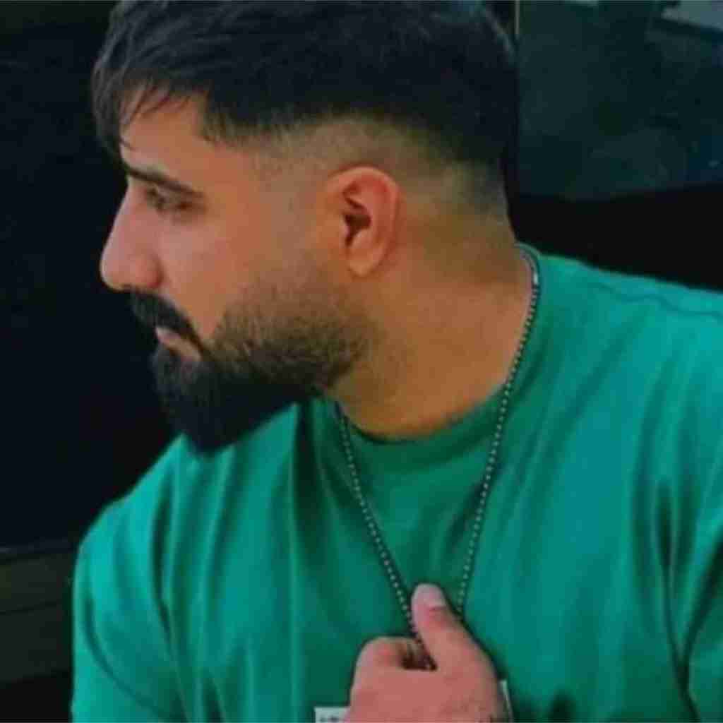 محمد امیری هامه لب تیغ زهرماری خوردمه