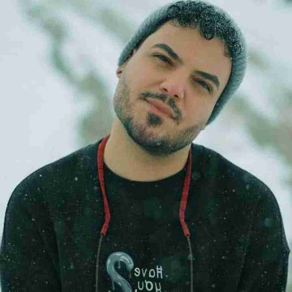 امید افخم چند ثانیه