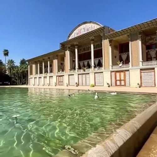 دانلود آهنگ جدید بگو ببینم کی شده بست و نبودم گرفتی خود ژستو