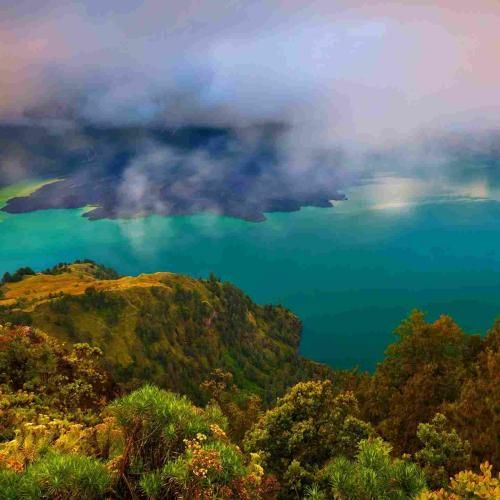 دانلود آهنگ جدید تلو تلو میخوریم داشم مست کنیاکه شبا جمع