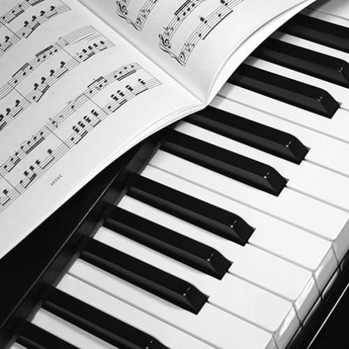 دانلود ریمیکس مبینا داداش چطوری تو تابستون و کارون چون زنی فریبه