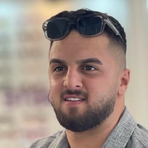 دانلود آهنگ روز پدر مرد مبارک از ابوالفضل متو