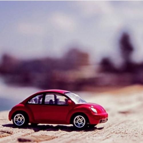 دانلود آهنگ جدید من و تو یه لندن نورانی خیالی بیا از این